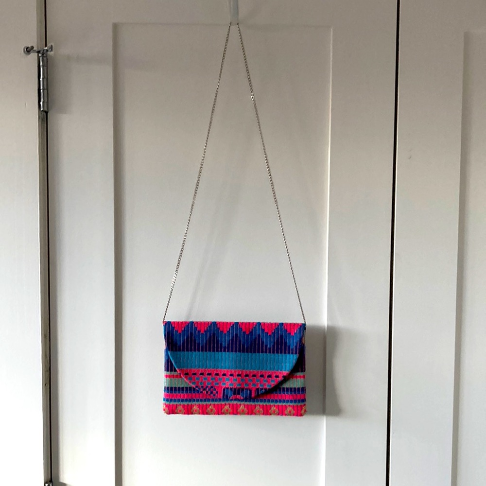 Patterned clutch/purse
